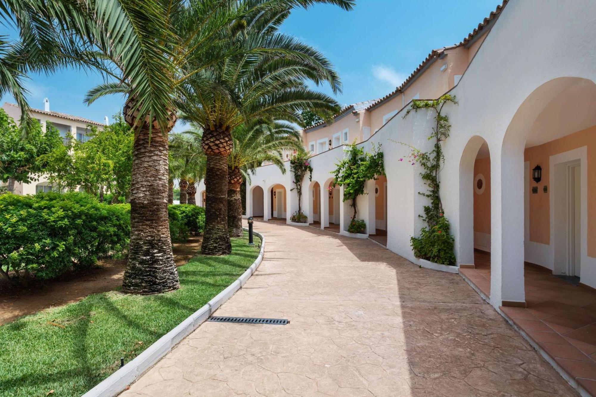 Sol Falco Menorca Son Xoriguer Exteriör bild